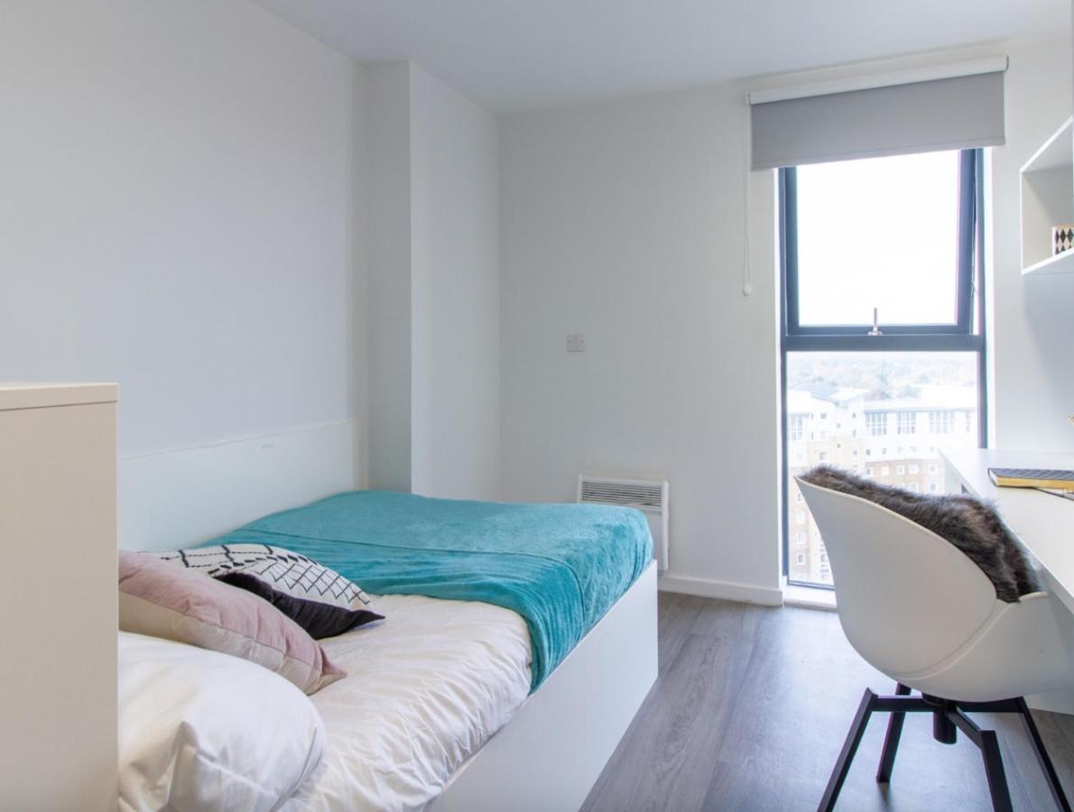 Vibrant Ensuite Rooms, Bournemouth - Sk ボーンマス エクステリア 写真